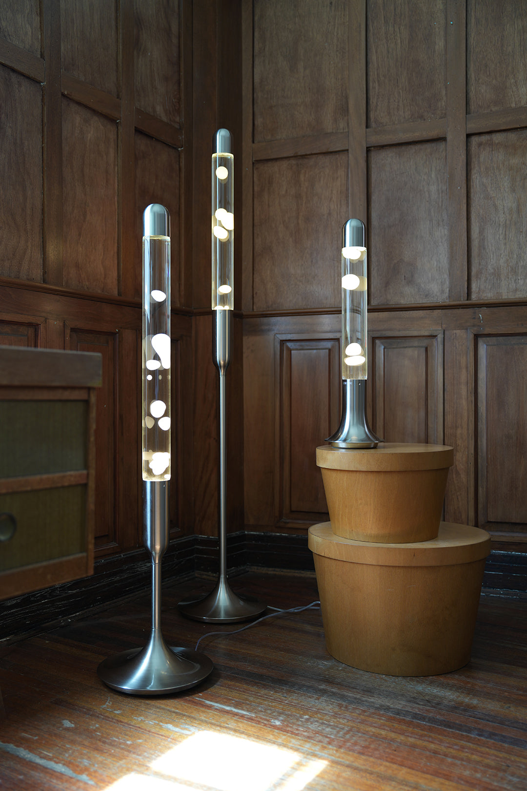 SUBLIME Series | White & Clear